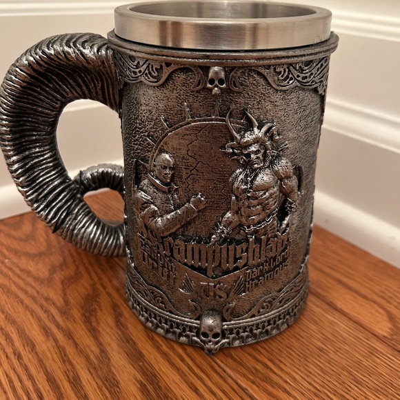 Red one movie promotion krampus stein mug 17oz. Regal cinema promo - Picture 3 of 7
